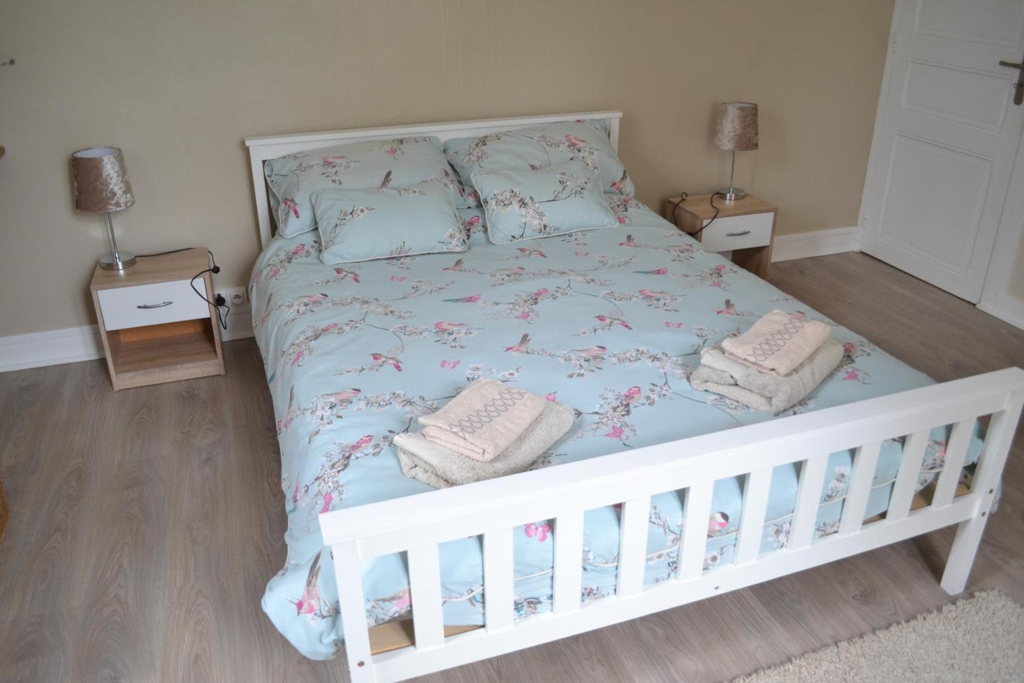 Les Bruyeres B&B Montbron Екстериор снимка
